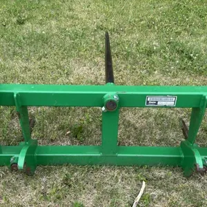 Frontier 3 prong bale fork w/ John Deere quick attach mount,  S/N: 1XFAB12GTE0006545