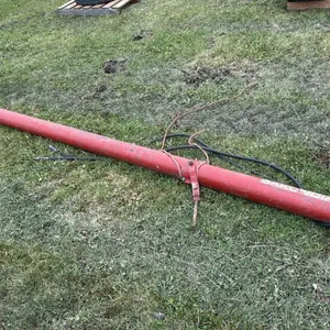 Sakundiak 15’x 5” hydraulic drive auger