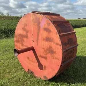 Nifty Feed Wheel (bale unroller mount)