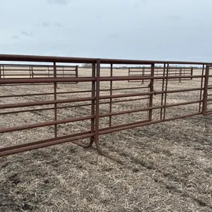 30’ 5 bar free standing panel w/ gate (B)