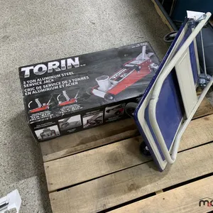 3-Ton Floor Jack Moving Cart (1 Wheel Missing)
 UNRESERVED