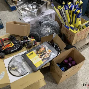 Wiper Blades, Remote Control Car, Martial Arts Kick Pad, Shower Seat, Vitamins & More
 UNRESERVED