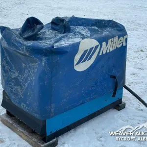 MILLER GOLD STAR 652 ELECTRIC WELDER