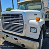 1989 Ford LT9000 flatbed truck