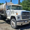 1989 Ford LT9000 flatbed truck