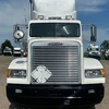 2000 Freightliner  FLD semi truck