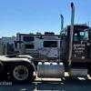 2018 Peterbilt  379 semi truck