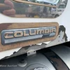 2006 Freightliner  Columbia semi truck