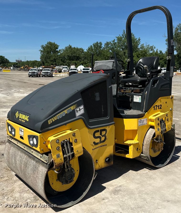 2015 Bomag BW120SL-5 double drum vibratory roller