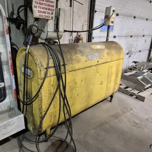 ULC Slip Tank w/ Pump and Hose
 UNRESERVED