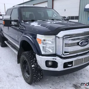 2011 Ford F350 Lariat Super Duty Truck