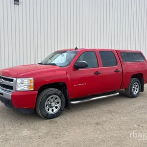 2010 Chevrolet Silverado 1500 LT 4x2 Crew Cab Pickup