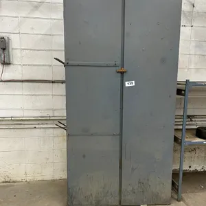 2'x8'x4' WORK CABINET W/ASSORTED CAR PARTS