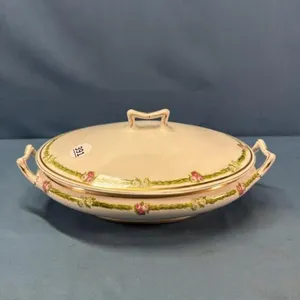 MEAKIN 11IN COVERED SERVING BOWL
