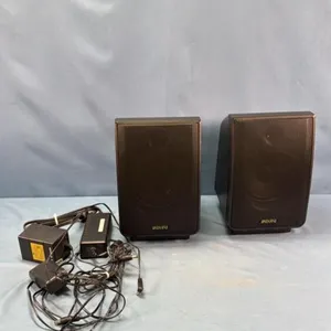 PAIR OF ADVENT 10IN HIGH COMPUTER SPEAKERS