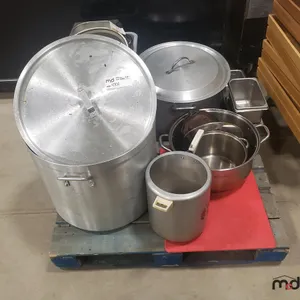 Pallet of Pots & Containers
 UNRESERVED