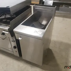 Quest Deep Fryer
 UNRESERVED