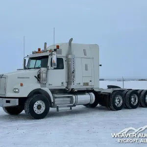 2016 WESTERN STAR 4900 TRI/A SLEEPER TRUCK TRACTOR