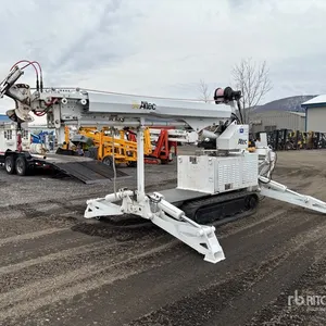 2013 Altec DB37 Digger Derrick