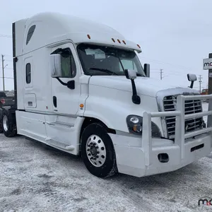2018 Freightliner Cascadia Semi Tractor