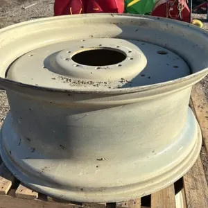 10-bolt versatile rim (42XDD18) 276-420720