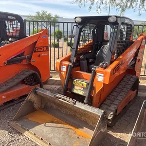 2022 Gehl RT105 Compact Track Loader