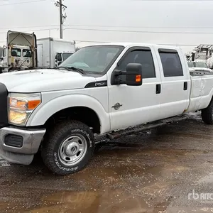 2012 Ford F-250 XL 4x4 Crew Cab Pickup