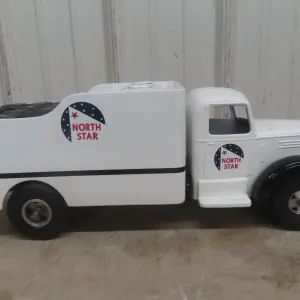 Smith-Miller North Star Pressed Steel Delivery Truck, Professionally Restored, 19" Long
