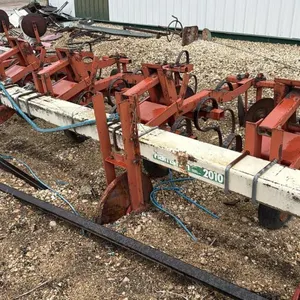 6-Row Harriston 3pt row crop cultivator