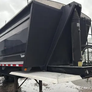 2007  32’ Cancade tandem axle end dump trailer, SAFETIED, VIN# 2C91232E571086861, OWNER: Fingas Farms LTD  *SAFETIED*, SELLER: FRASER AUCTION LTD ____