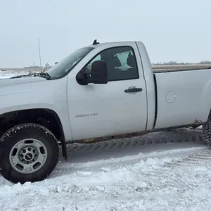 2011 GMC Sierra 2500 HD 4x4 179,053kms showing  SAFETIED, VIN#1GT02ZCGXBZ357515 ,OWNER: Fingas Farms LTD, SELLER: FRASER AUCTION LTD _________________