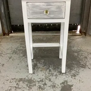 SMALL SIDE TABLE W/ ONE DRAWER