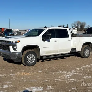 2021 Chevrolet Silverado 2500HD 4x4 Crew Cab Pickup