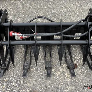 2025 Mini Skidsteer Curved Log Grabber Attachment
 UNRESERVED