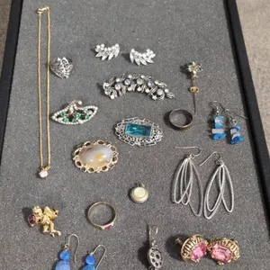 Lot of vintage costume jewelry