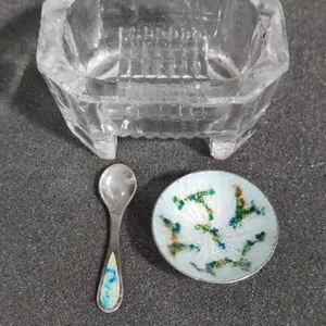 Sterling silver Mexico salt/seasoning dish and