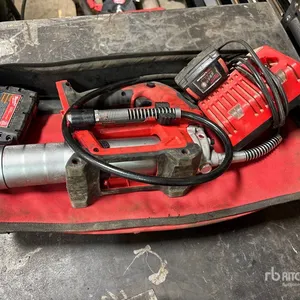 Milwaukee Grease Gun