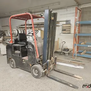 Caterpillar Towmotor Forklift
 UNRESERVED