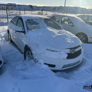 SALVAGE UNIT: 2013 Chevrolet Cruse Car (White)
 UNRESERVED