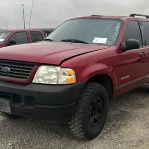(CA) 2004 Ford Explorer