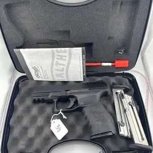 Walther PPQ 22 LR
Three clips and case included