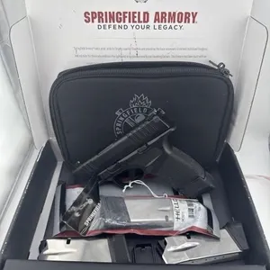 Springfield Hellcat 9MM
Two 15 round clips, one