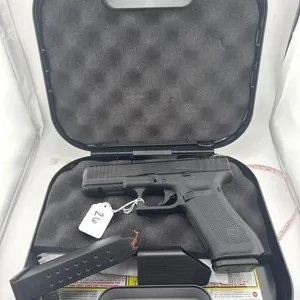Glock 17 Gen 5 9MM
Two 17 round clips, ezloader,