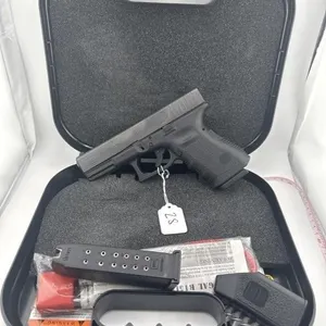 Glock 19 9MM
Ezloader, two 15 round clips, and