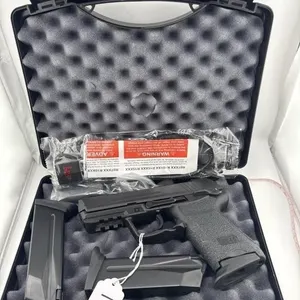 HK 45C 45 Auto
Three 8 round clips, backstraps,