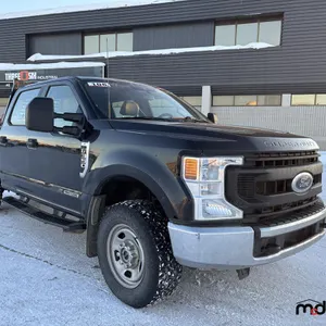 2022 Ford F350 XLT Crew Cab Pickup Truck
 UNRESERVED