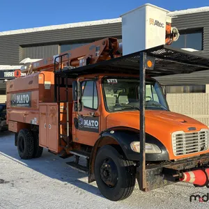 2010 Freightliner FLD 120 S/A Bucket Truck
 UNRESERVED