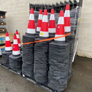 PALLET OF RED REFLECTIVE TRAFFIC CONES