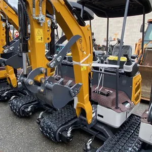 AGT INDUSTRIAL XZ20R YELLOW GAS POWERED 23 HP RUBBER TRACK MINI EXCAVATOR WITH ATTACHED