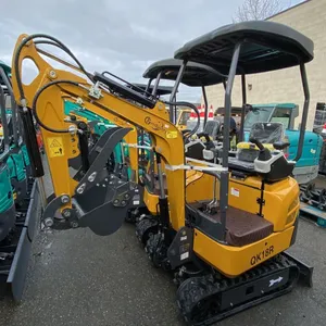 AGT INDUSTRIAL QK18R YELLOW GAS POWERED 13.5HP RUBBER TRACK MINI EXCAVATOR WITH ATTACHED